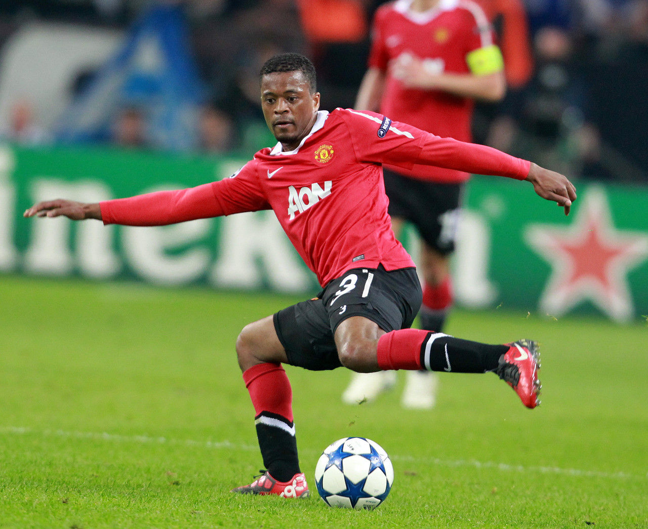 许多人追求 许多人追求